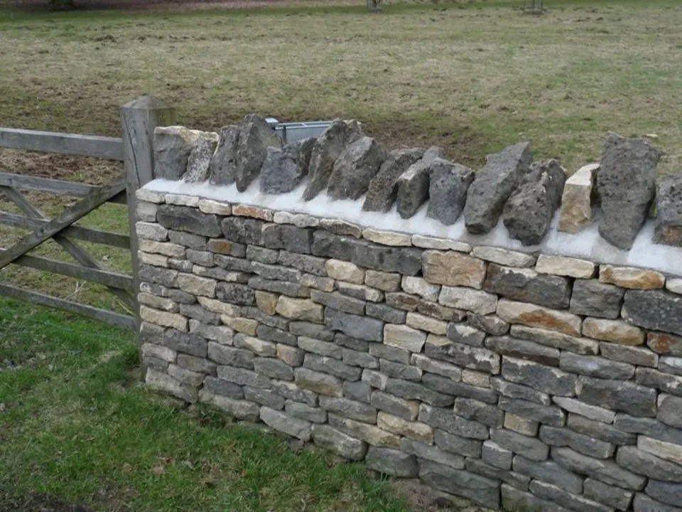 Dry Stone Walling by George-Stone Gardens