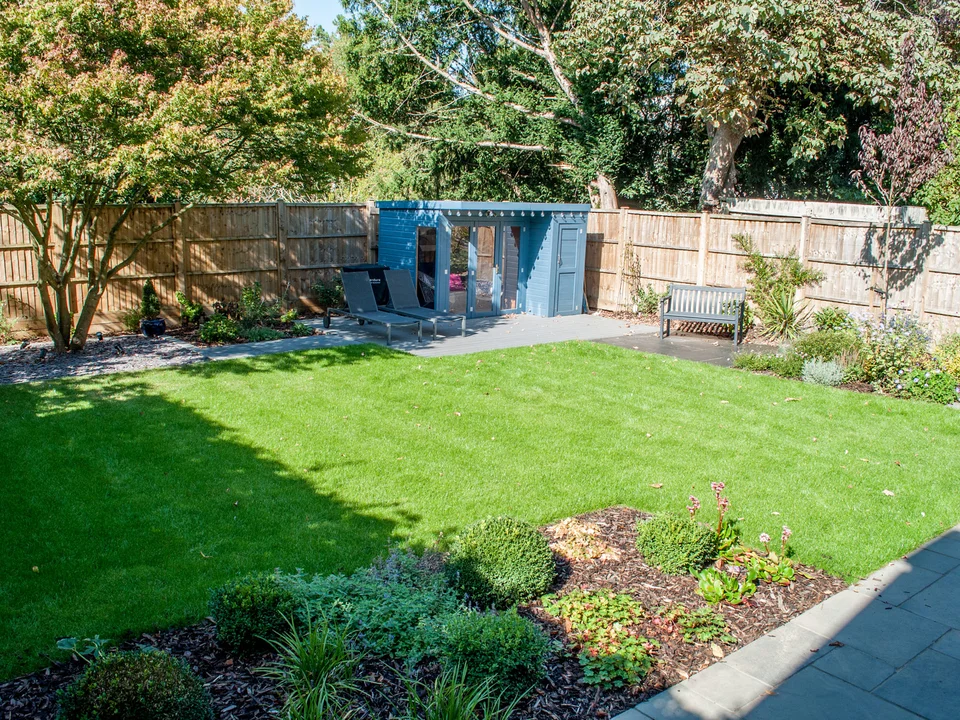 Turfing & Lawn Laying by George-Stone Gardens