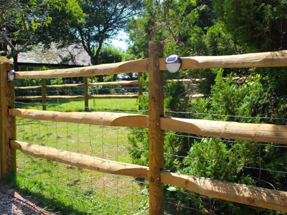 Agricultural Post & Rail