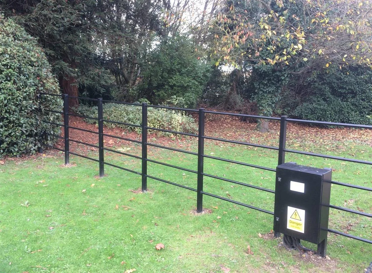 Jacksons Estate Fencing & Gates image 5