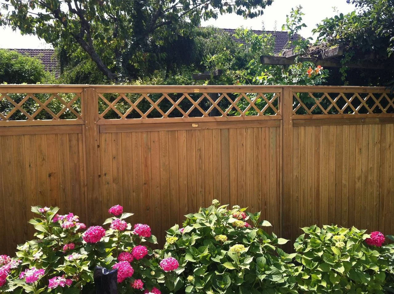 Jacksons Premier Diamond Trellis Panels image 4