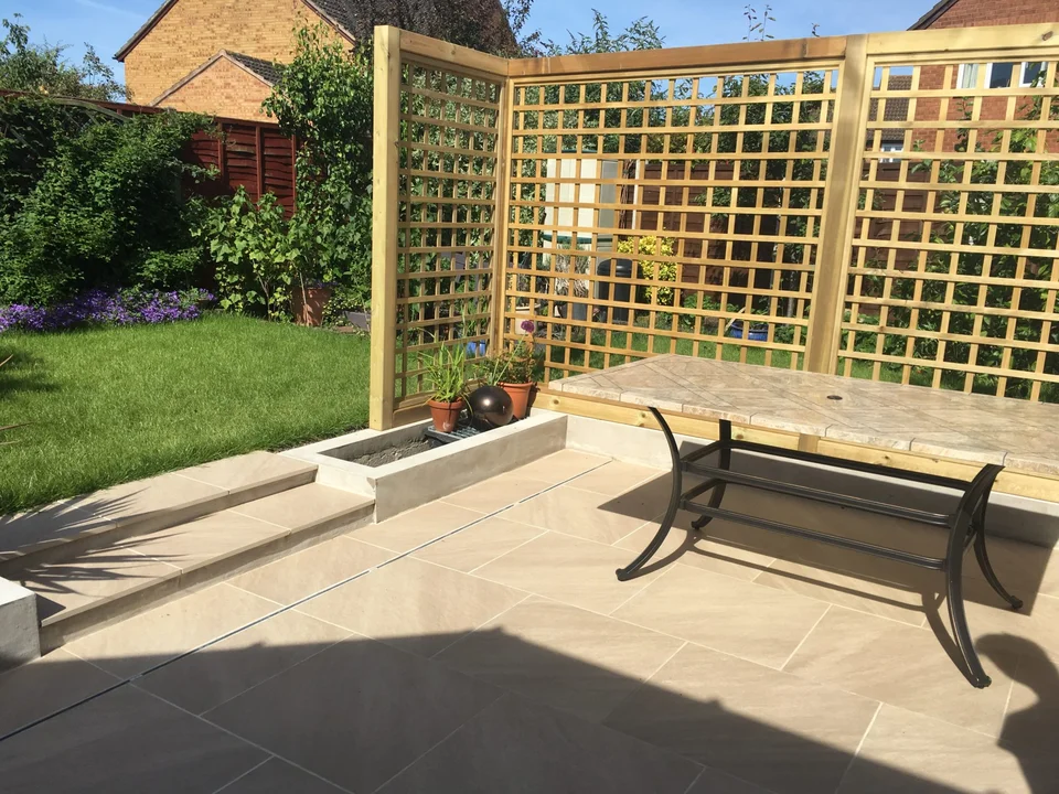 Trellis Panels & Climber Support
