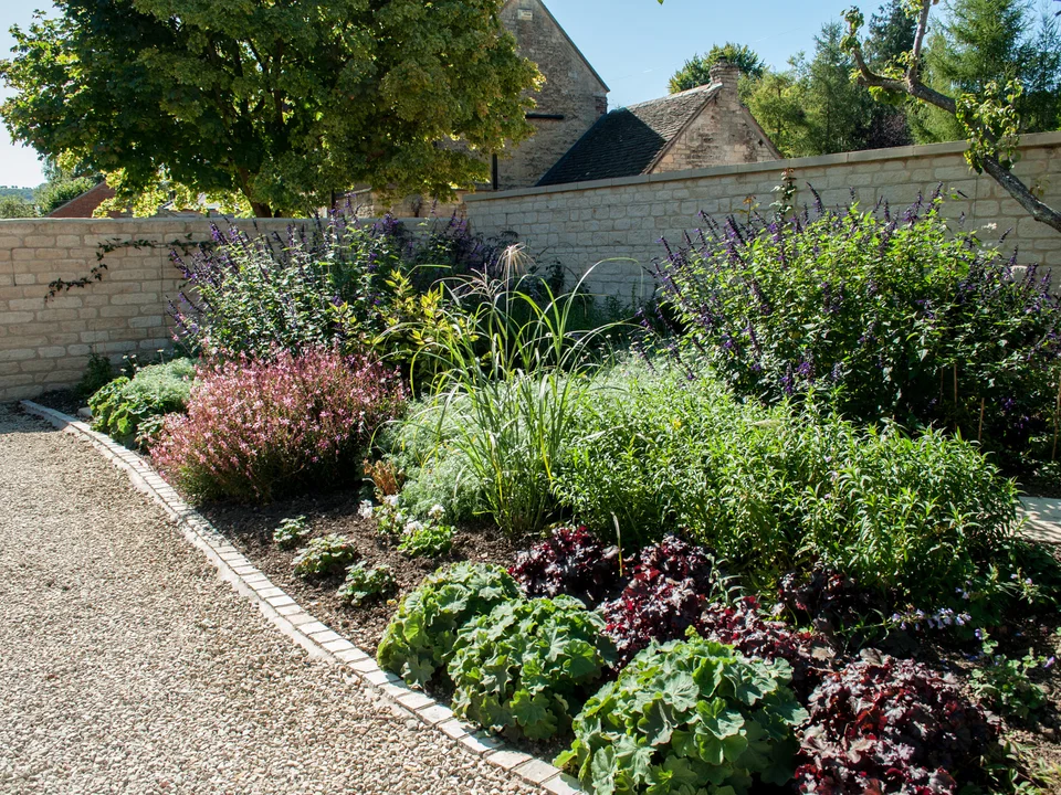 George-Stone Gardens — maintained garden