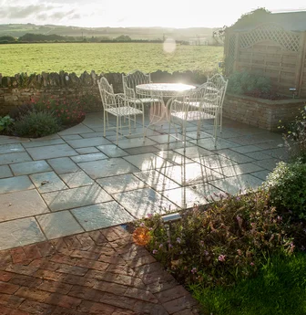 Cotswold Countryside Garden — image 2