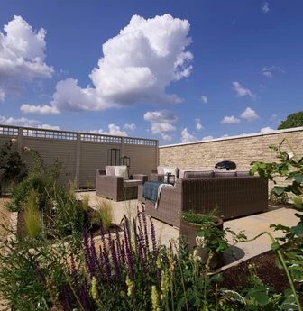 North-Facing Cheltenham Garden — image 1