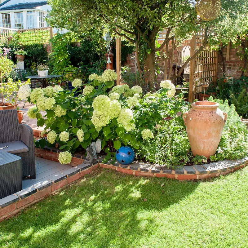 Town Garden Haven — image 1