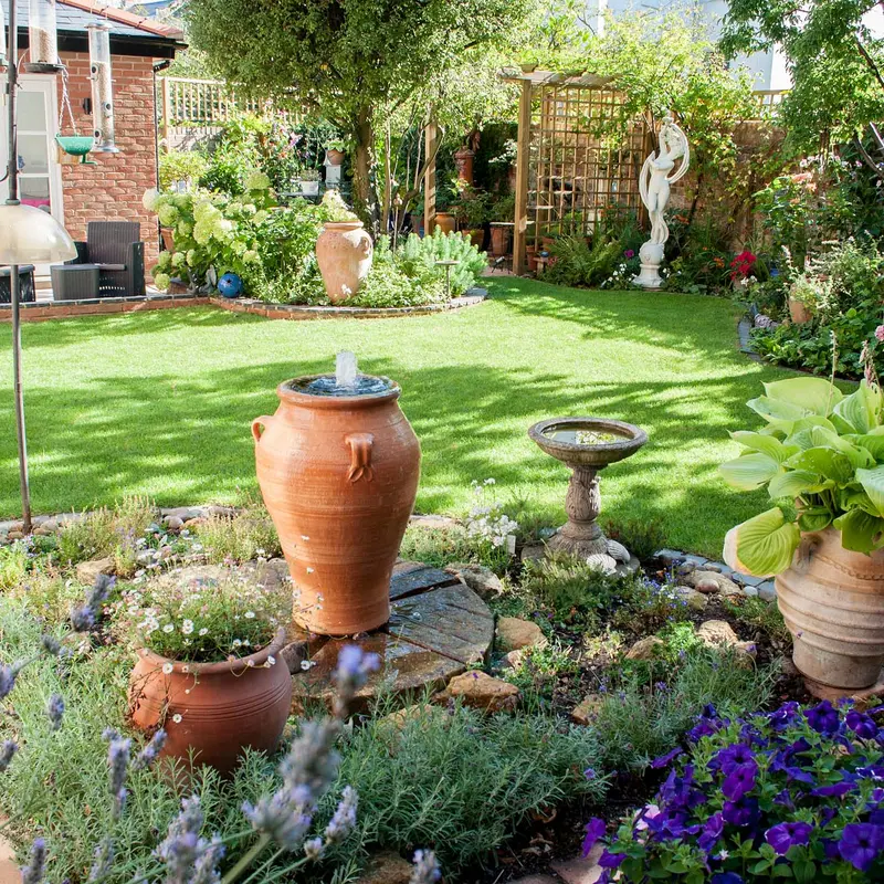 Town Garden Haven — image 2