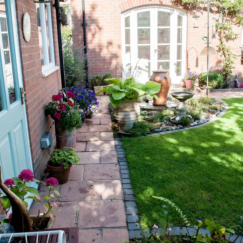 Town Garden Haven — image 3