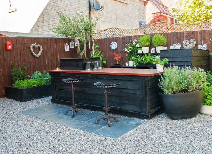 garden kitchen bar